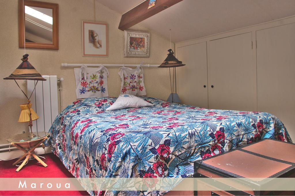 Chez Mamie Et Papi Bed & Breakfast Puynormand Cameră foto